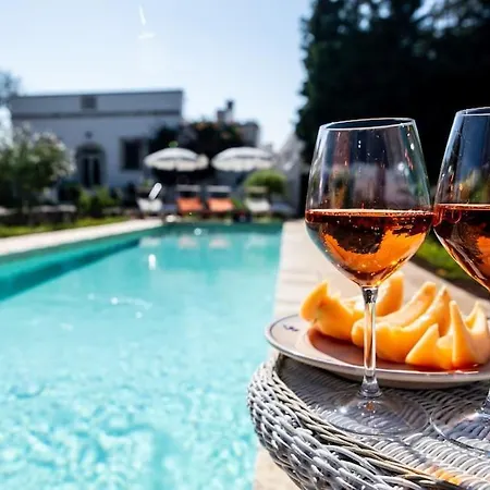 Casina Campanella Con Piscina Privata * 세글리에 메사피카